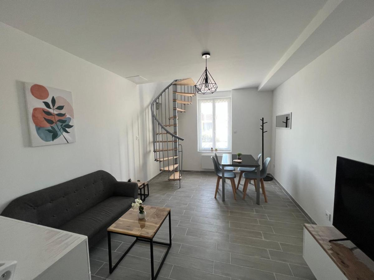 180B - Duplex T2 Tout Confort - Wifi Netflix Le Gond-Pontouvre Εξωτερικό φωτογραφία